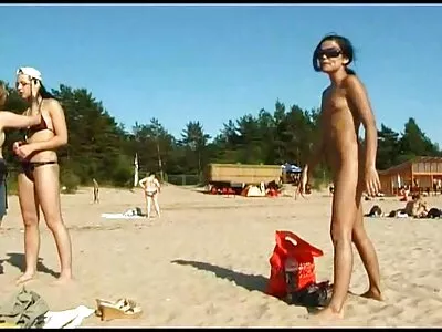 ویدیو Ass بازی پازل سکسی No Questions Spray No Lies (Franceska Jaimes، Nacho Vidal)